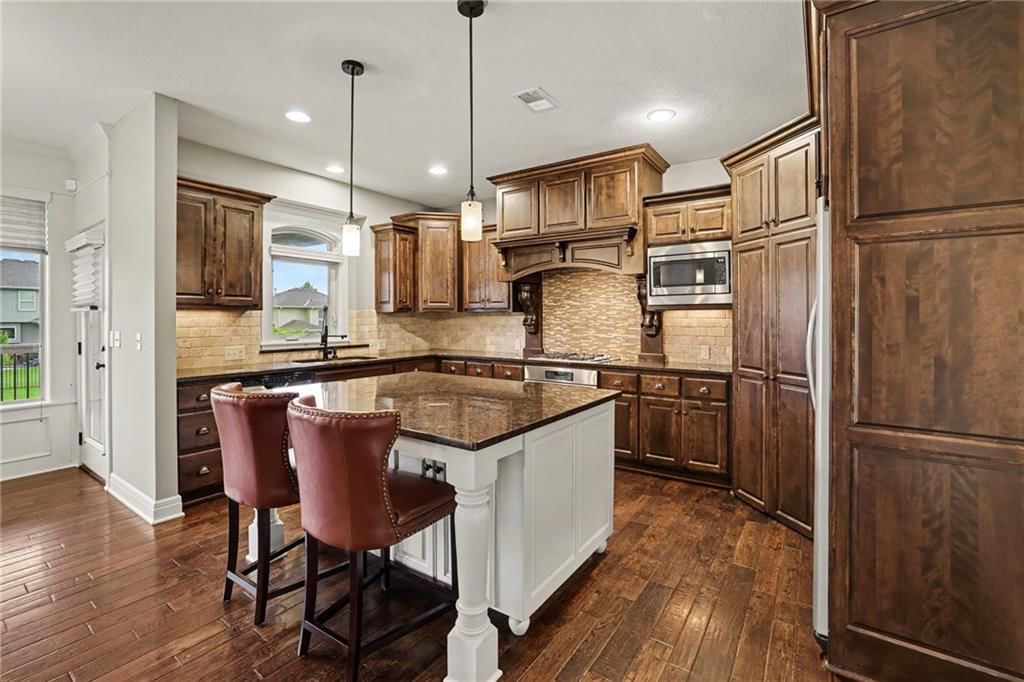 Photo 20 of 50 - 10773 S Palisade Street, Olathe, KS 66061