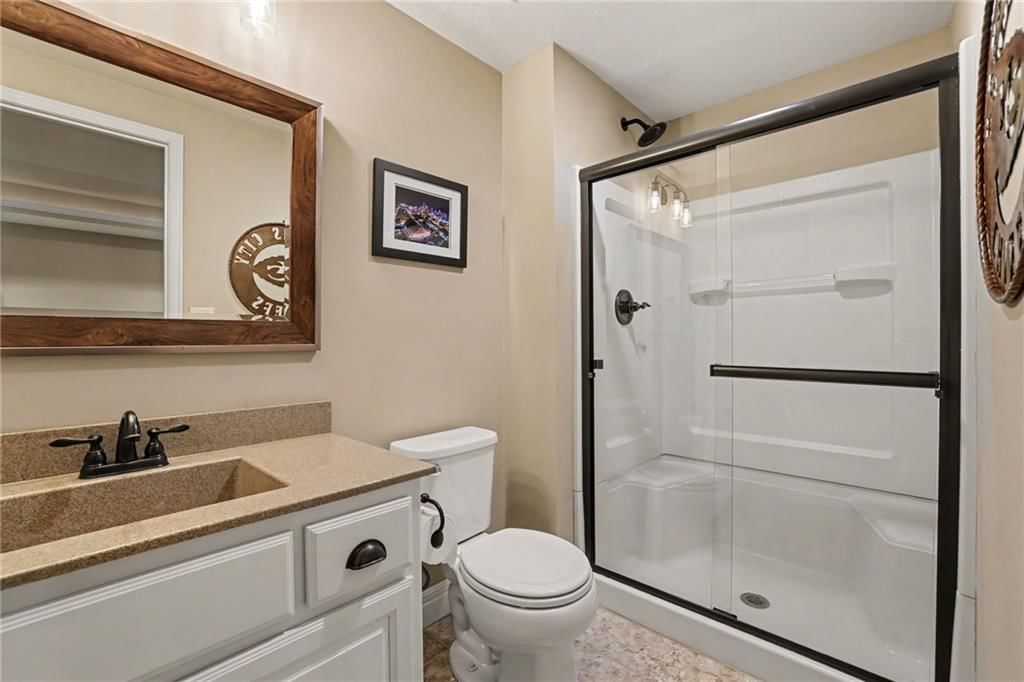 Photo 35 of 50 - 10773 S Palisade Street, Olathe, KS 66061
