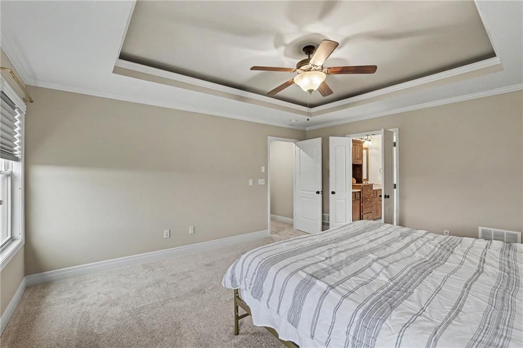 Photo 37 of 50 - 10773 S Palisade Street, Olathe, KS 66061