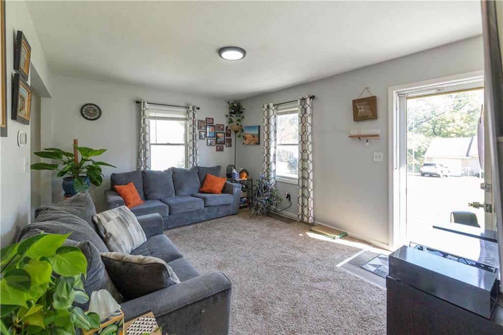 3004 S Norwood Avenue, Independence, MO: listing photo 2