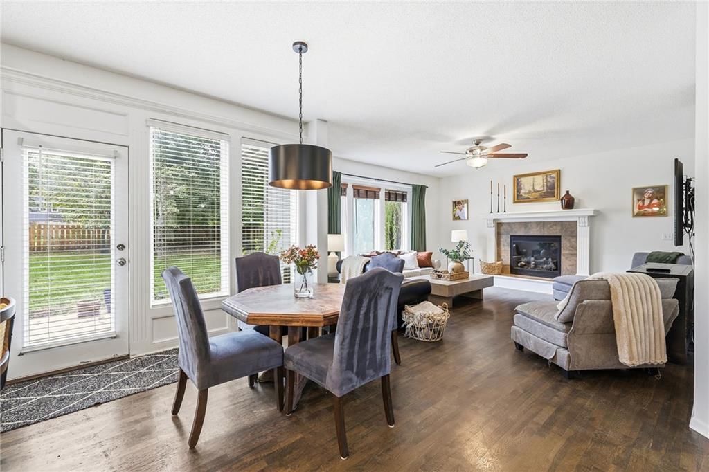 22121 W 58 Street, Shawnee, KS: listing photo 3