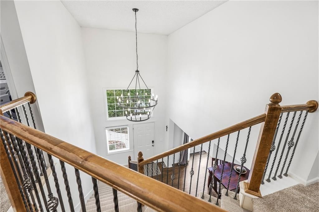 Photo 18 of 26 - 22121 W 58 Street, Shawnee, KS 66226