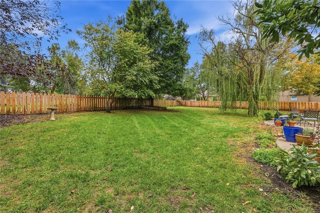Photo 22 of 26 - 22121 W 58 Street, Shawnee, KS 66226