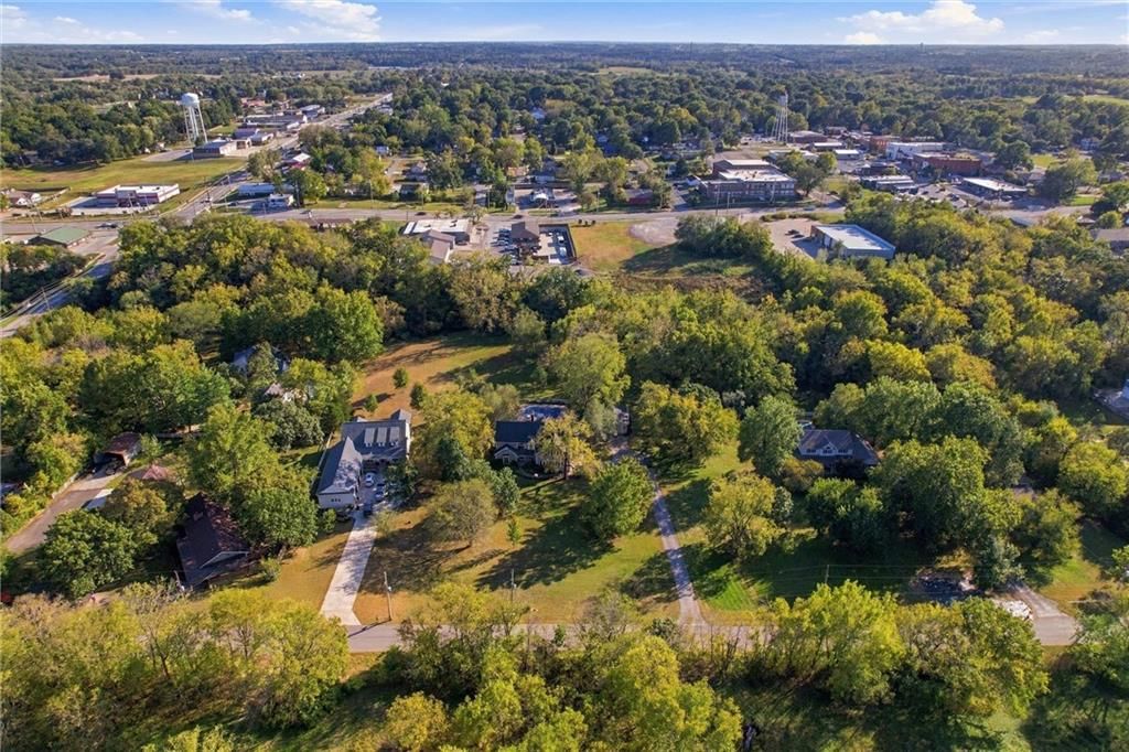 Photo 70 of 81 - 201 N 3rd Street, Louisburg, KS 66053