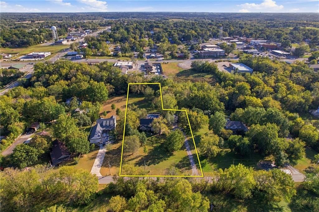 Photo 73 of 81 - 201 N 3rd Street, Louisburg, KS 66053
