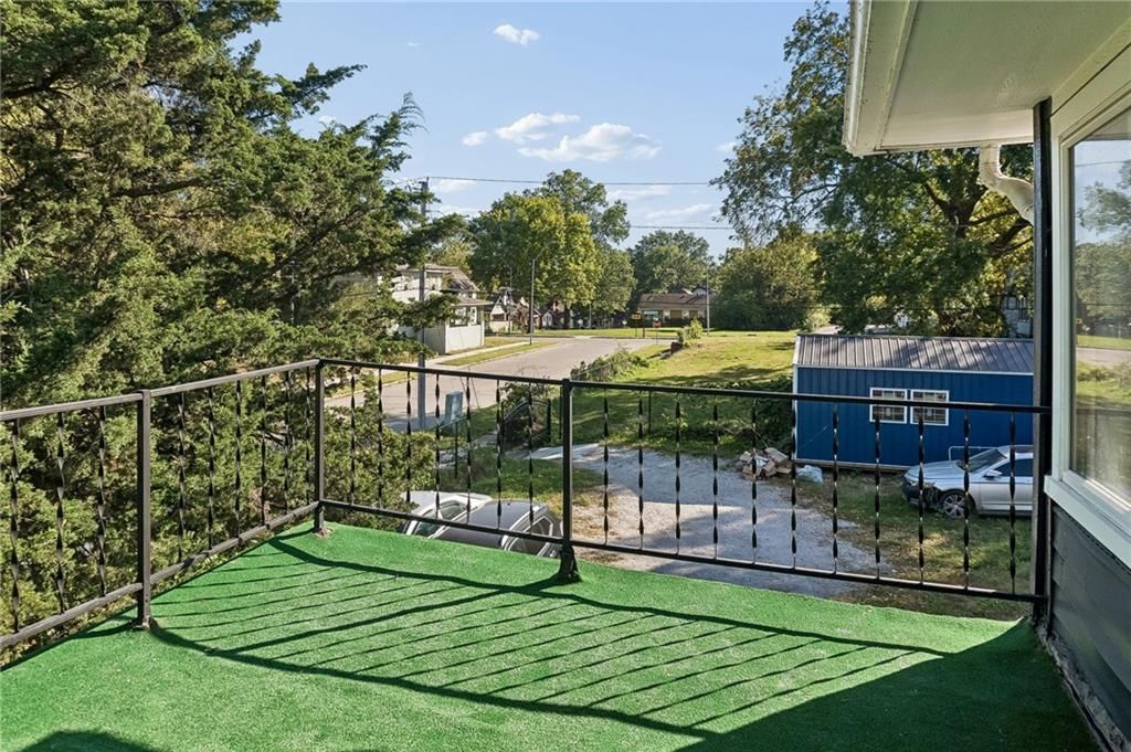 Gated driveway and concrete driveway at 2955 E 29th Street, Kansas City, MO 64128