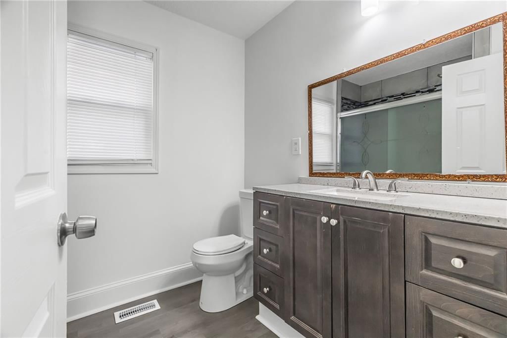 Photo 7 of 21 - 2231 Denver Street, Kansas City, MO 64127
