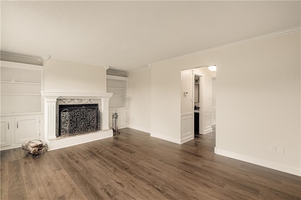 Fireplace at 6616 E 128th Street, Grandview, MO 64030