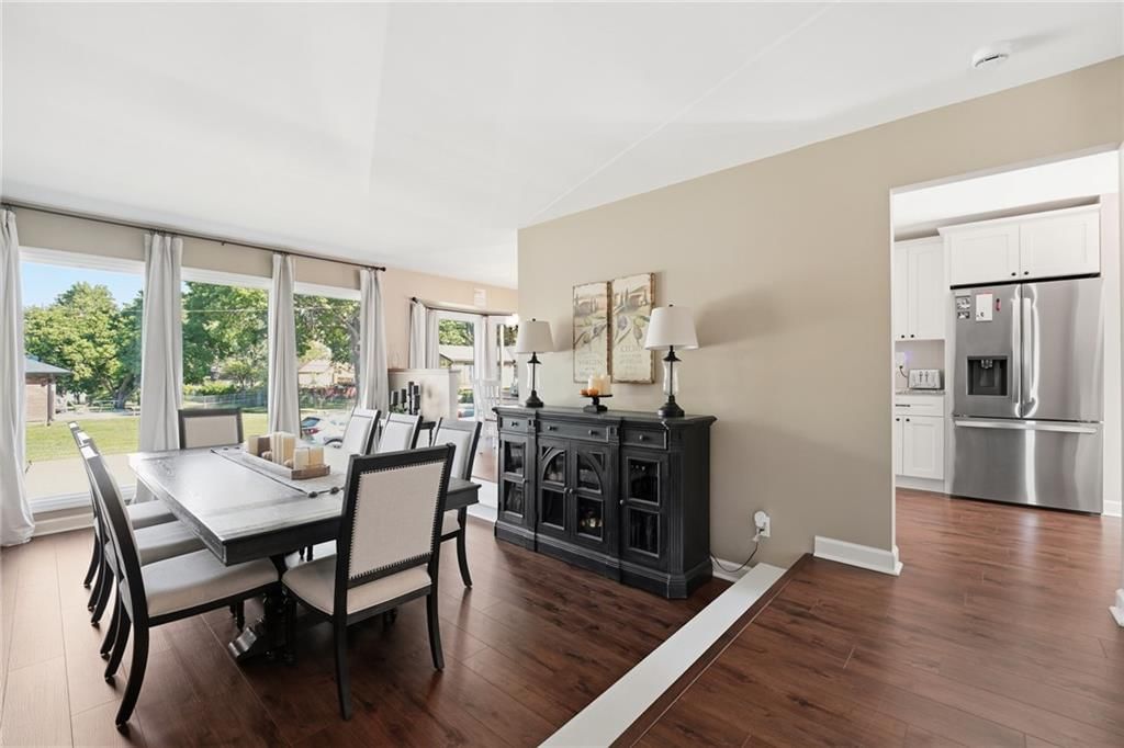 Photo 19 of 59 - 201 SE Westwind Drive, Lee's Summit, MO 64063