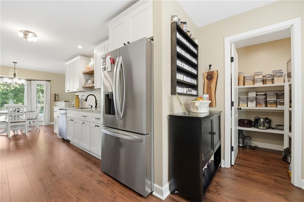 Photo 28 of 59 - 201 SE Westwind Drive, Lee's Summit, MO 64063