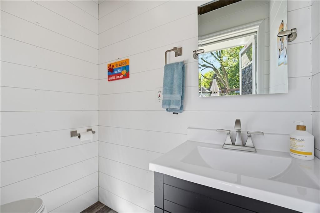 Photo 51 of 59 - 201 SE Westwind Drive, Lee's Summit, MO 64063