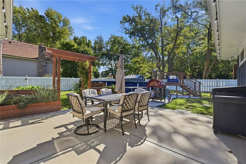 Photo 52 of 59 - 201 SE Westwind Drive, Lee's Summit, MO 64063