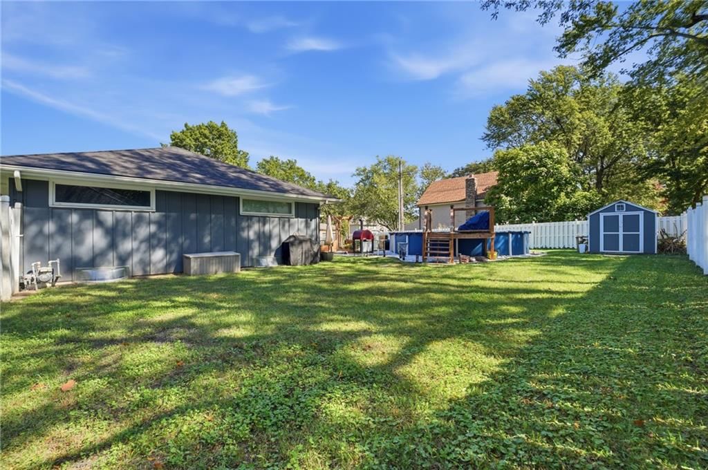 Photo 56 of 59 - 201 SE Westwind Drive, Lee's Summit, MO 64063