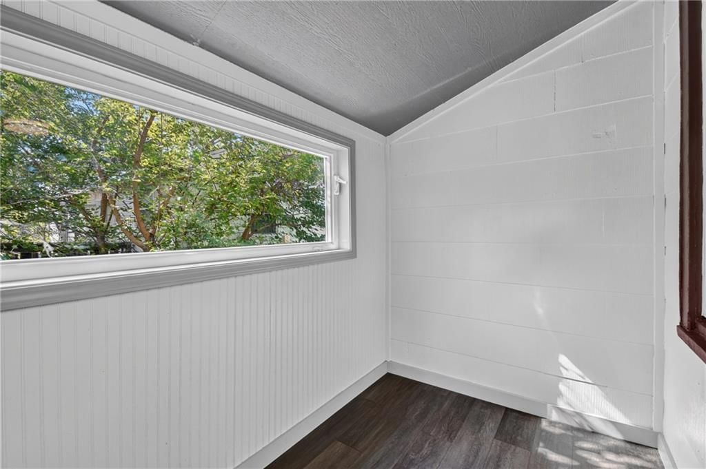 Photo 28 of 43 - 4013 Springfield Street, Kansas City, KS 66103