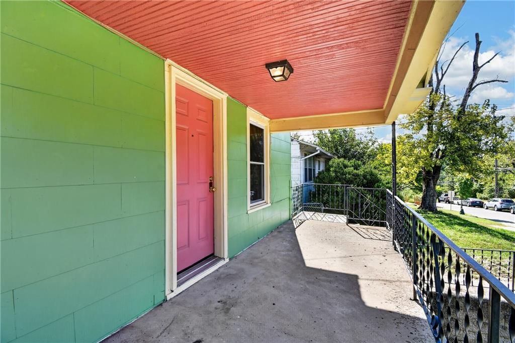 Photo 39 of 43 - 4013 Springfield Street, Kansas City, KS 66103