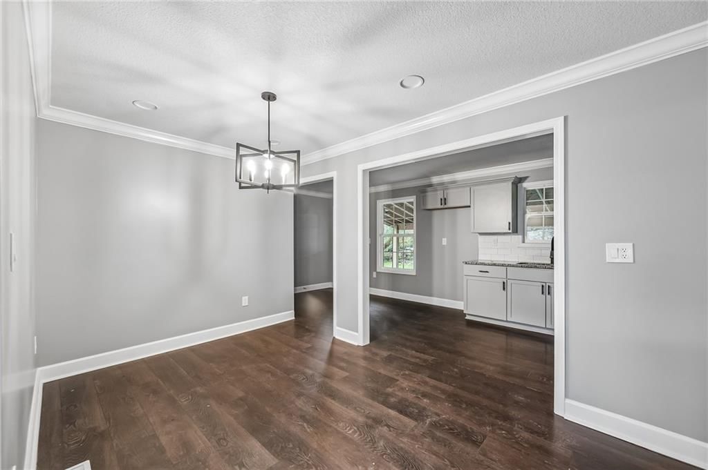 Photo 8 of 25 - 1514 N 51st Street, Kansas City, KS 66102