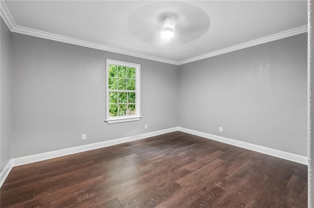 Photo 10 of 25 - 1514 N 51st Street, Kansas City, KS 66102