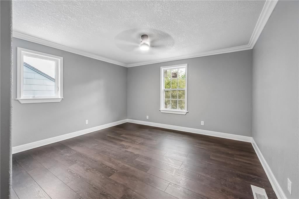 Photo 13 of 25 - 1514 N 51st Street, Kansas City, KS 66102