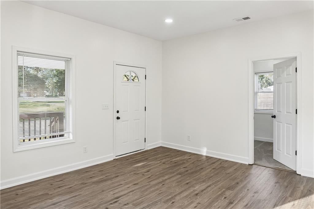 114 W 2nd Street, Garden City, MO: listing photo 3