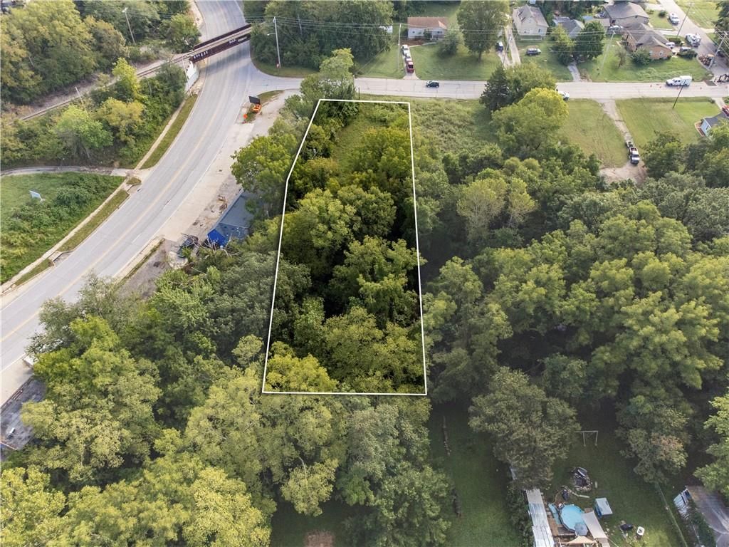 Photo 8 of 11 - 800 S Arlington Avenue