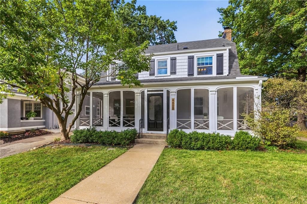 6400 Morningside Drive, Kansas City, MO: listing photo 2