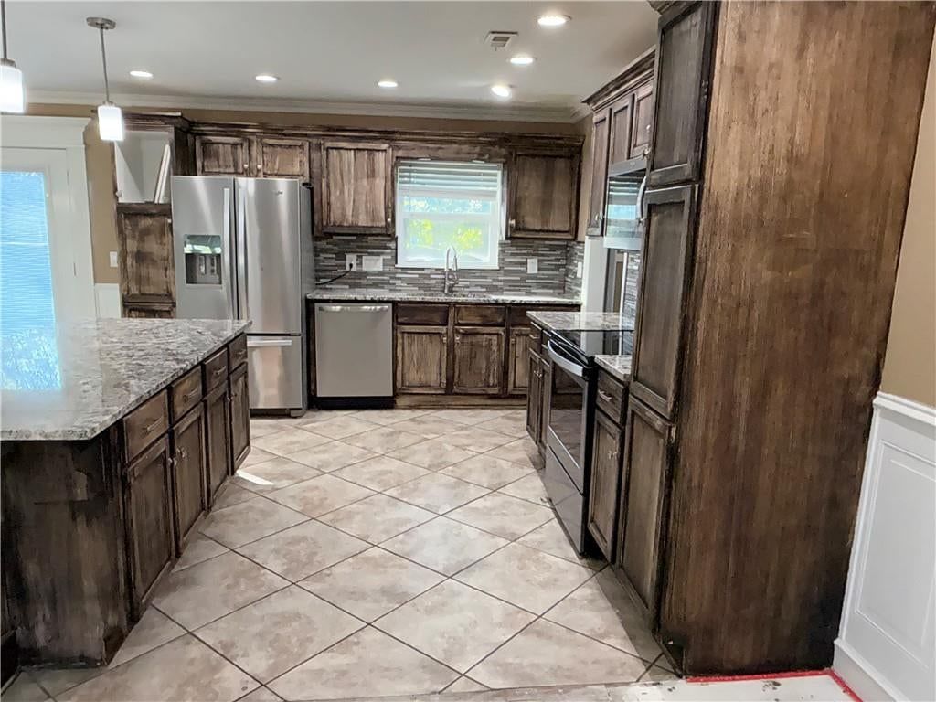 209 Renee Lane, Garden City, MO