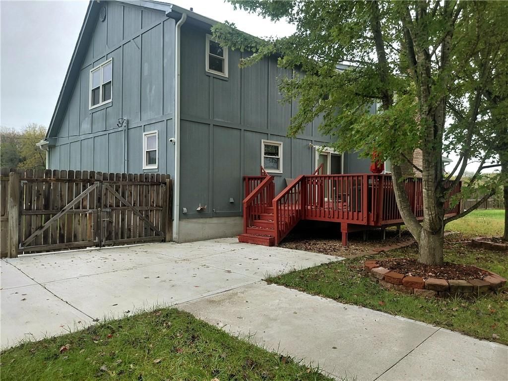 Deck at 10010 James A Reed Road, Kansas City, MO 64134