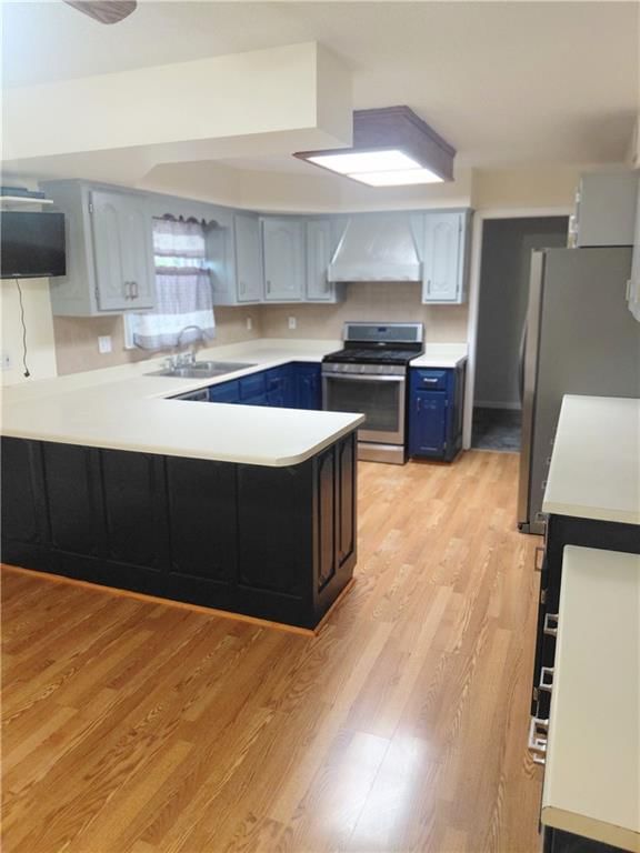 Kitchen backsplash at 10010 James A Reed Road, Kansas City, MO 64134
