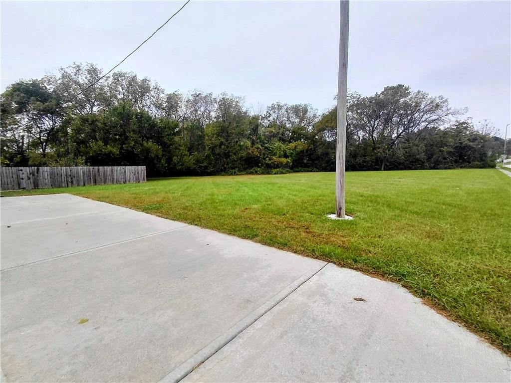 Flat lot at 10010 James A Reed Road, Kansas City, MO 64134