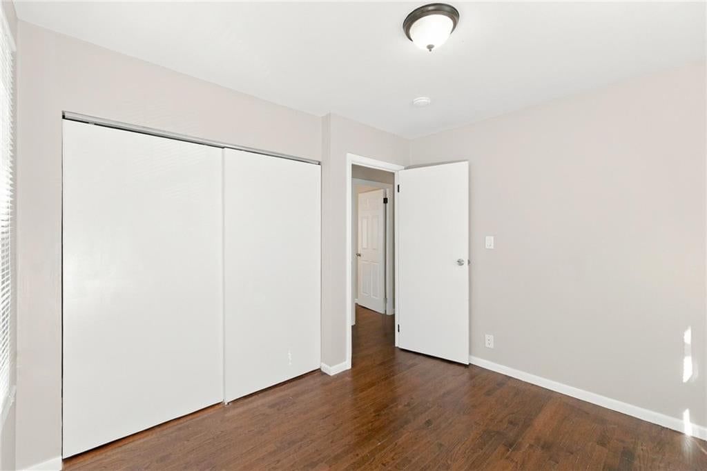 Photo 19 of 26 - 400 N Ponca Drive, Independence, MO 64056