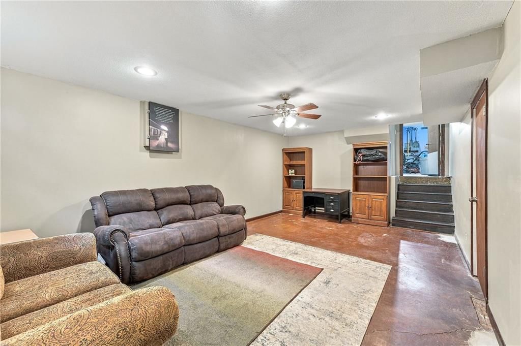 Finished basement at 14315 W 65th Street, Shawnee, KS 66216