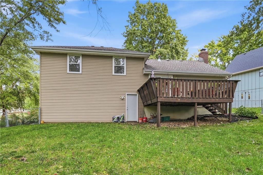 Photo 26 of 28 - 14315 W 65th Street, Shawnee, KS 66216
