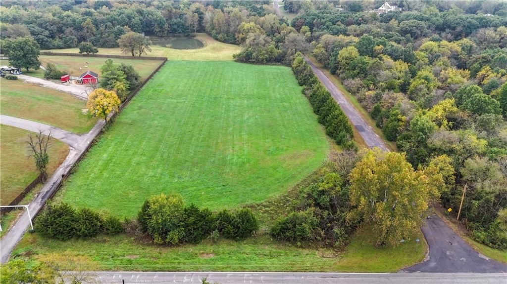 Yankee bit Lane and 223rd Street, Spring Hill, KS: listing photo 3