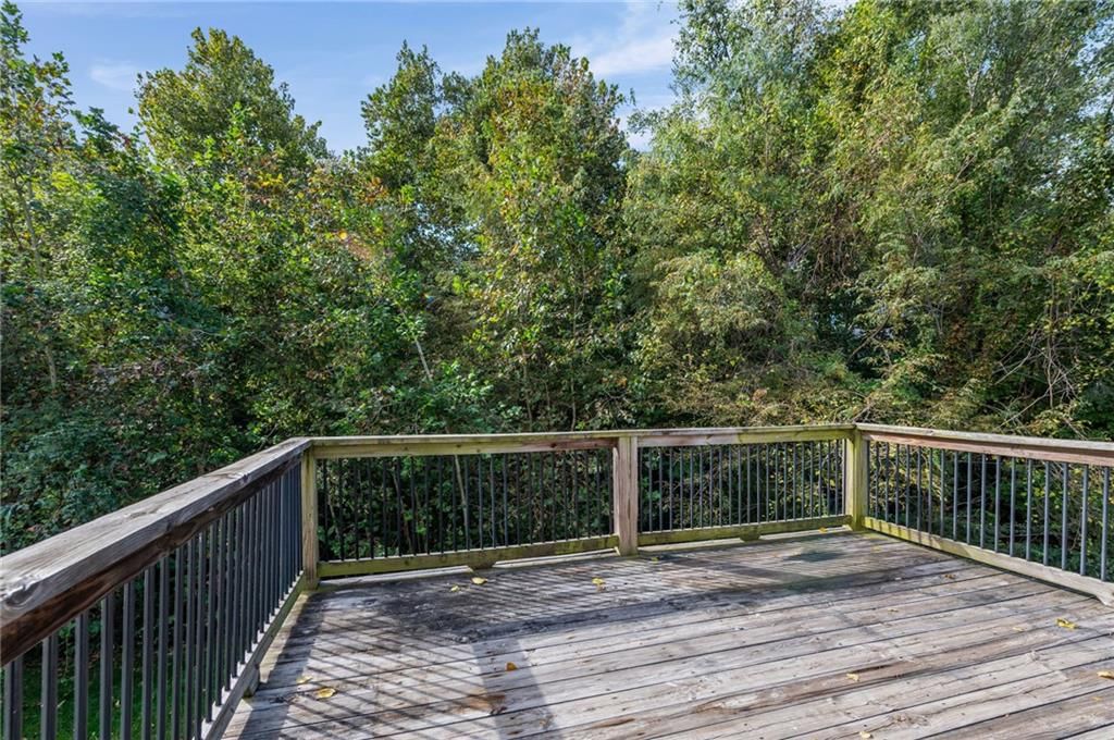 Photo 28 of 32 - 3305 NW 87th Street, Kansas City, MO 64154