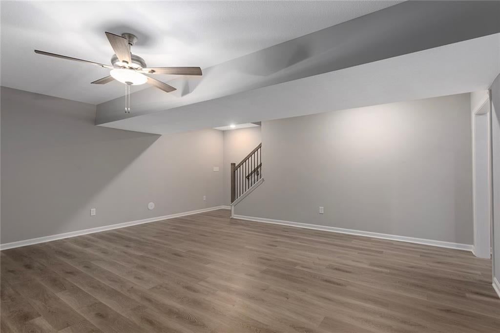 Photo 27 of 32 - 603 Wiltshire Drive, Raymore, MO 64083