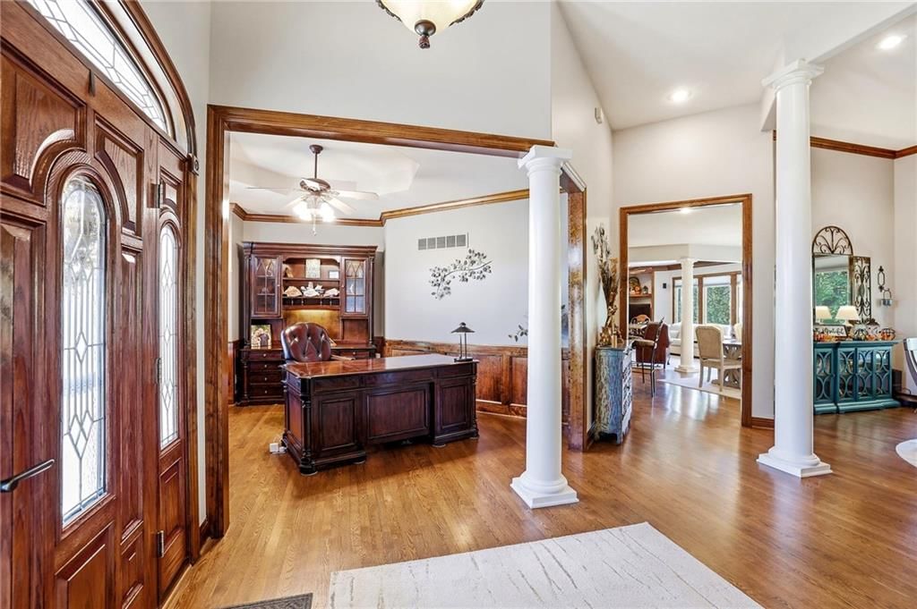 Photo 9 of 88 - 1501 Whispering Ridge, Pleasant Hill, MO 64080