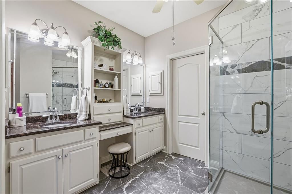 Photo 42 of 88 - 1501 Whispering Ridge, Pleasant Hill, MO 64080