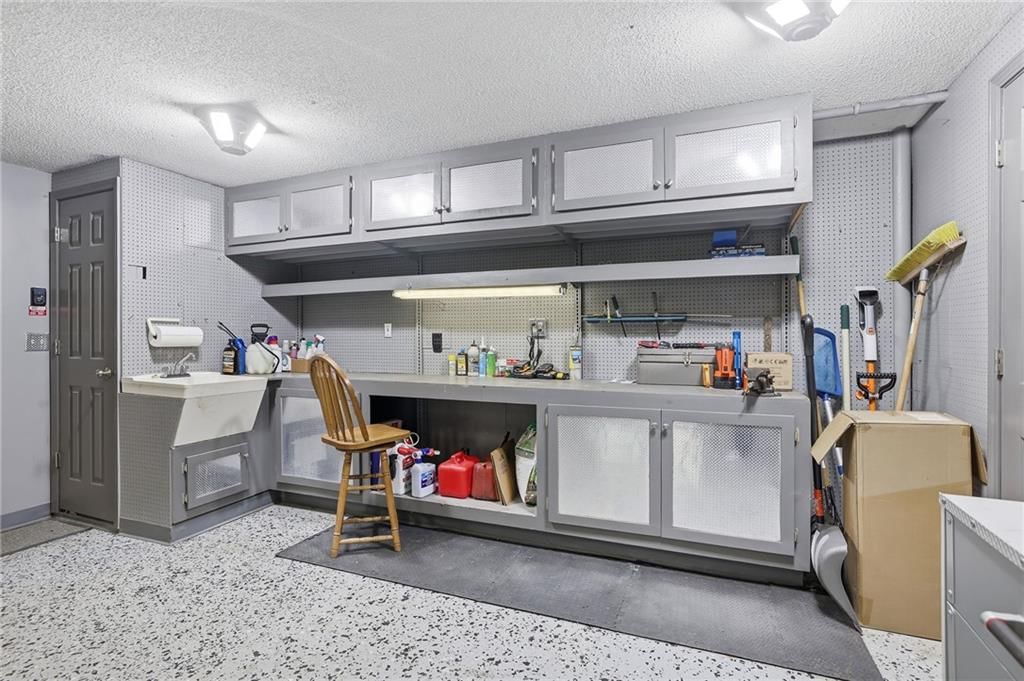 Photo 67 of 88 - 1501 Whispering Ridge, Pleasant Hill, MO 64080