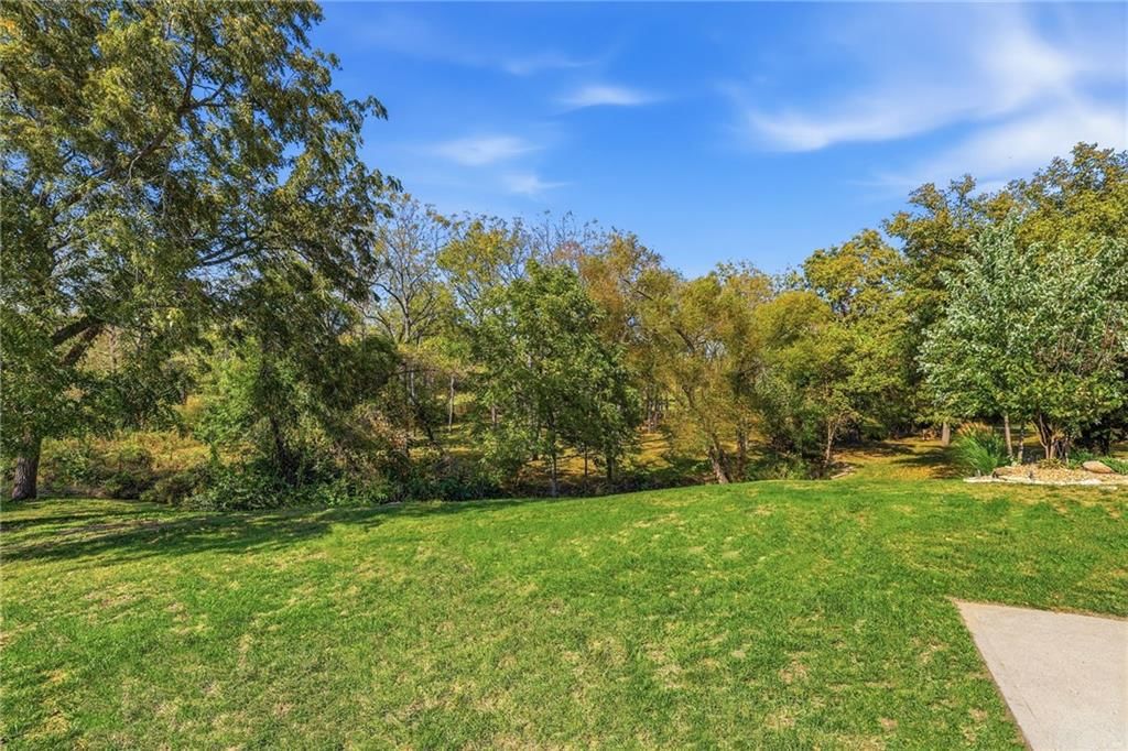 Photo 75 of 88 - 1501 Whispering Ridge, Pleasant Hill, MO 64080
