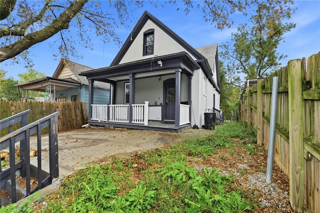 207 N Mill Street, Kansas City, KS: listing photo 3