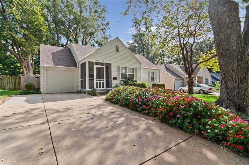 5417 Birch Street, Roeland Park, KS: listing photo 2