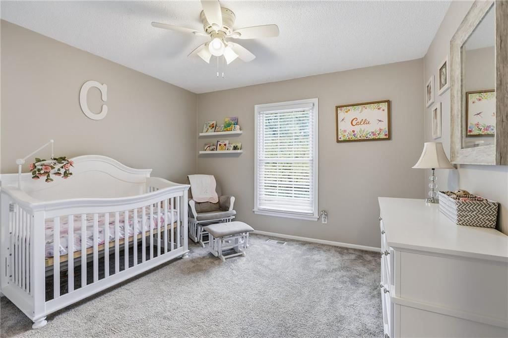 Photo 17 of 28 - 14513 90TH Court, Lenexa, KS 66215