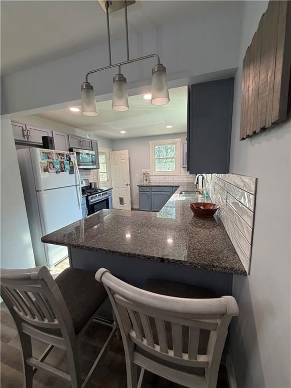6125 N Denver Avenue, Kansas City, MO: listing photo 2