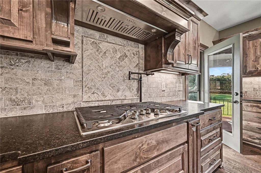 Pot filler at 12924 Jacob Lane, Kearney, MO 64060