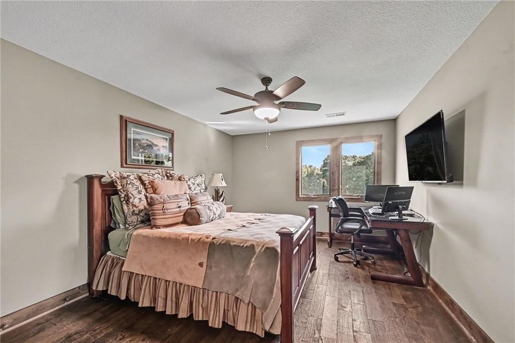 Photo 33 of 57 - 12924 Jacob Lane, Kearney, MO 64060
