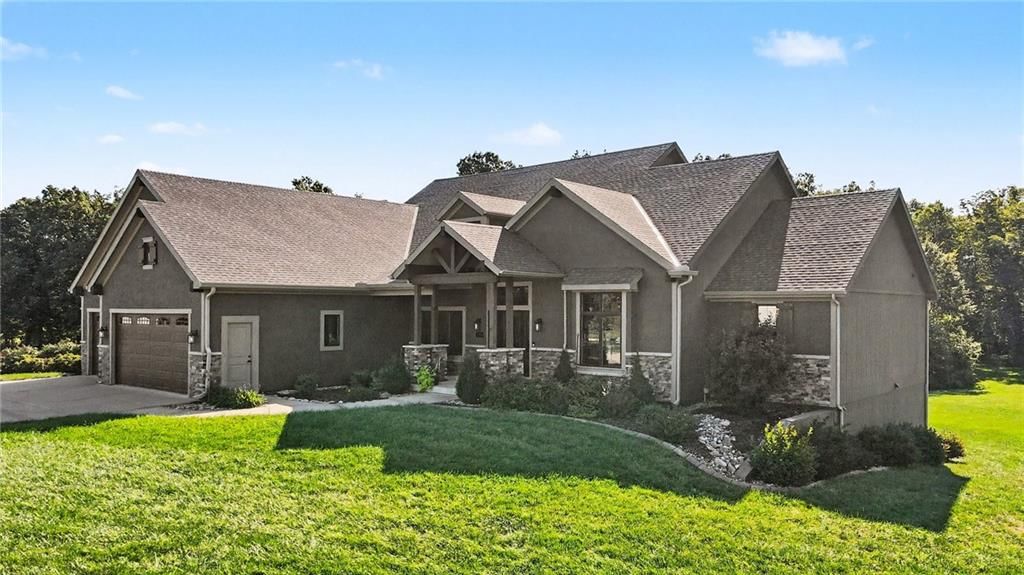 Photo 52 of 57 - 12924 Jacob Lane, Kearney, MO 64060