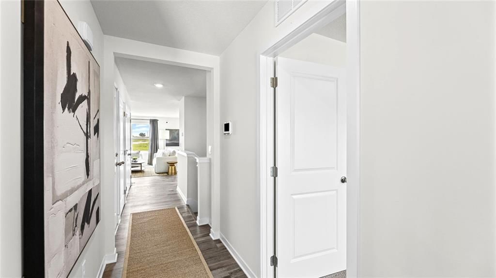618 Solstice Circle, Belton, MO: listing photo 2
