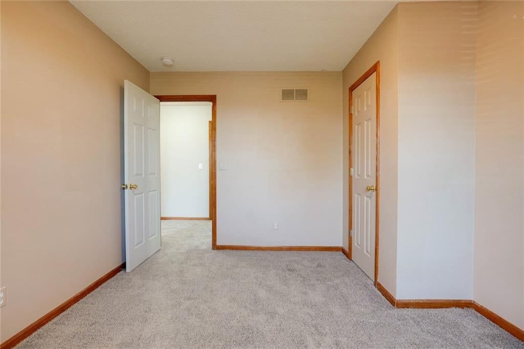 Photo 25 of 41 - 716 SW Brome Drive, Grain Valley, MO 64029