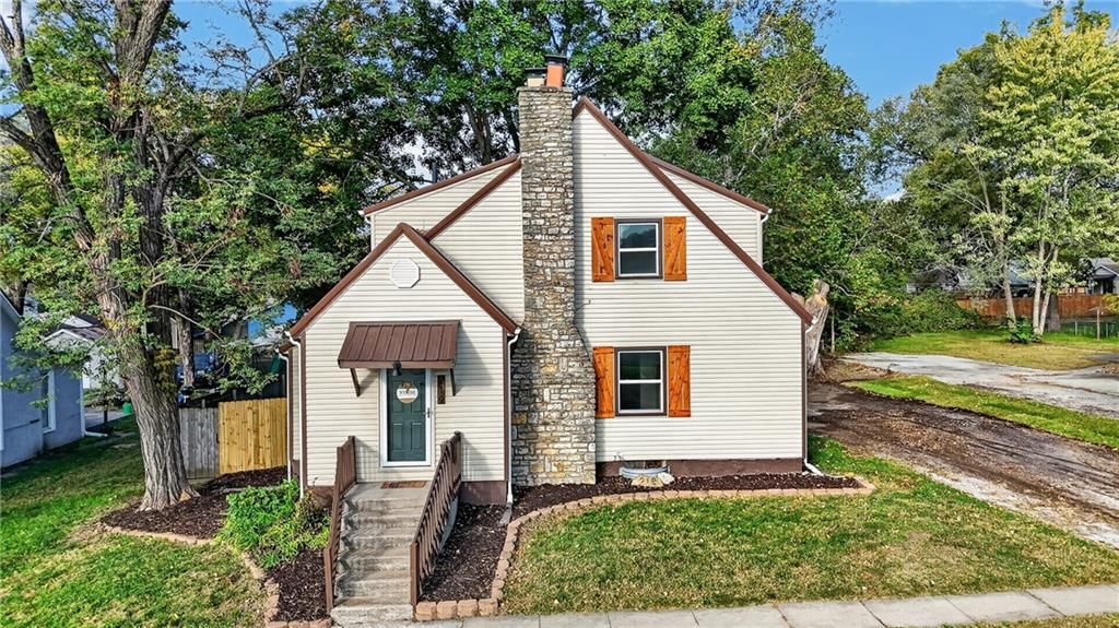 219 S FRONT Street, Pleasant Hill, MO