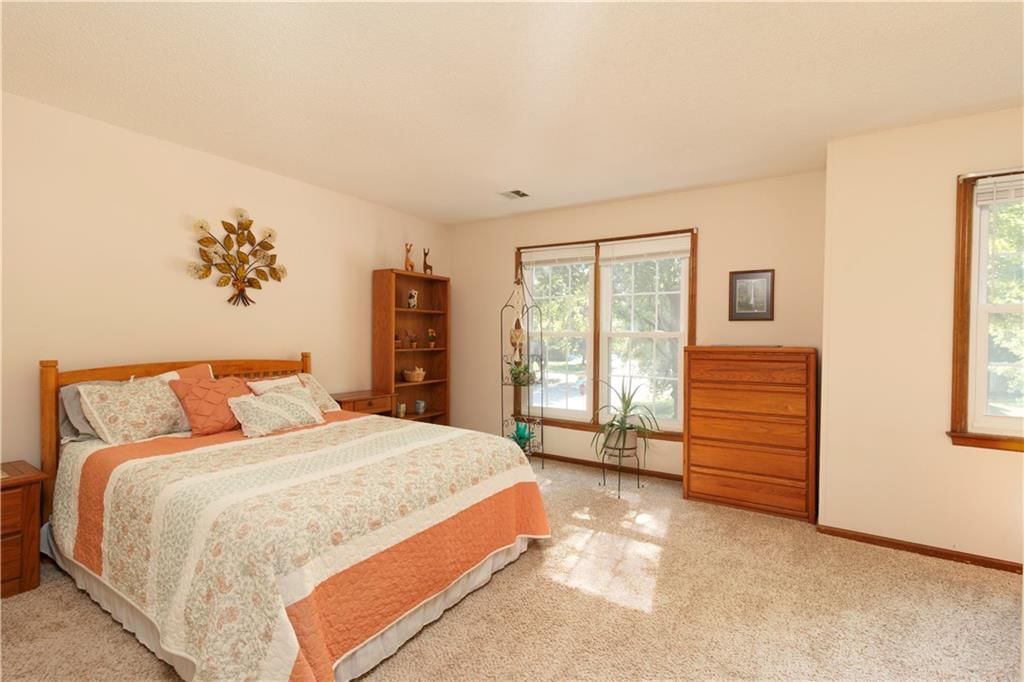 Photo 17 of 23 - 15800 W 125th Terrace, Olathe, KS 66062